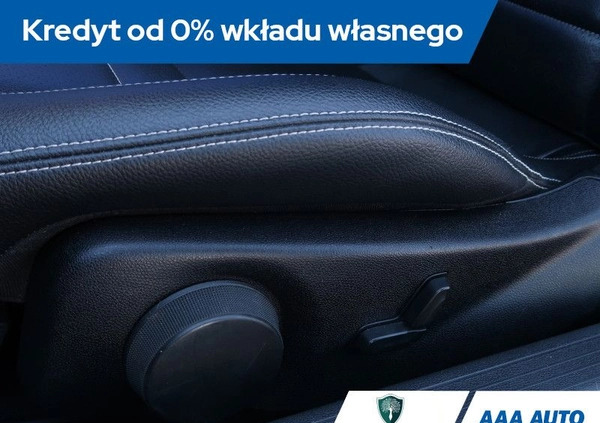 Mercedes-Benz Klasa E cena 53000 przebieg: 229903, rok produkcji 2011 z Poddębice małe 379